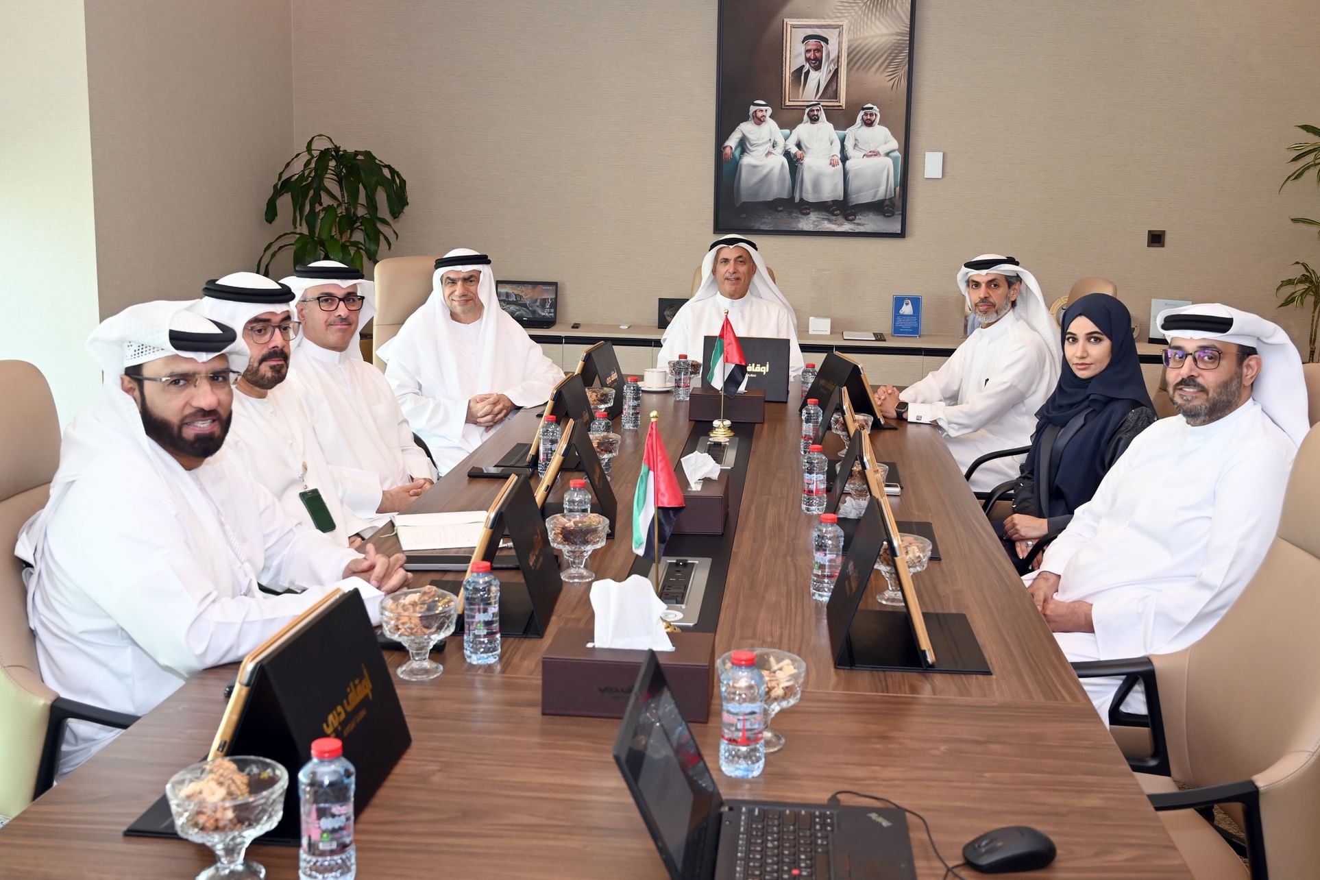 مجلس إدارة "أوقاف دبي" يعتمد توزيع 35.7 مليون درهم للقُصر