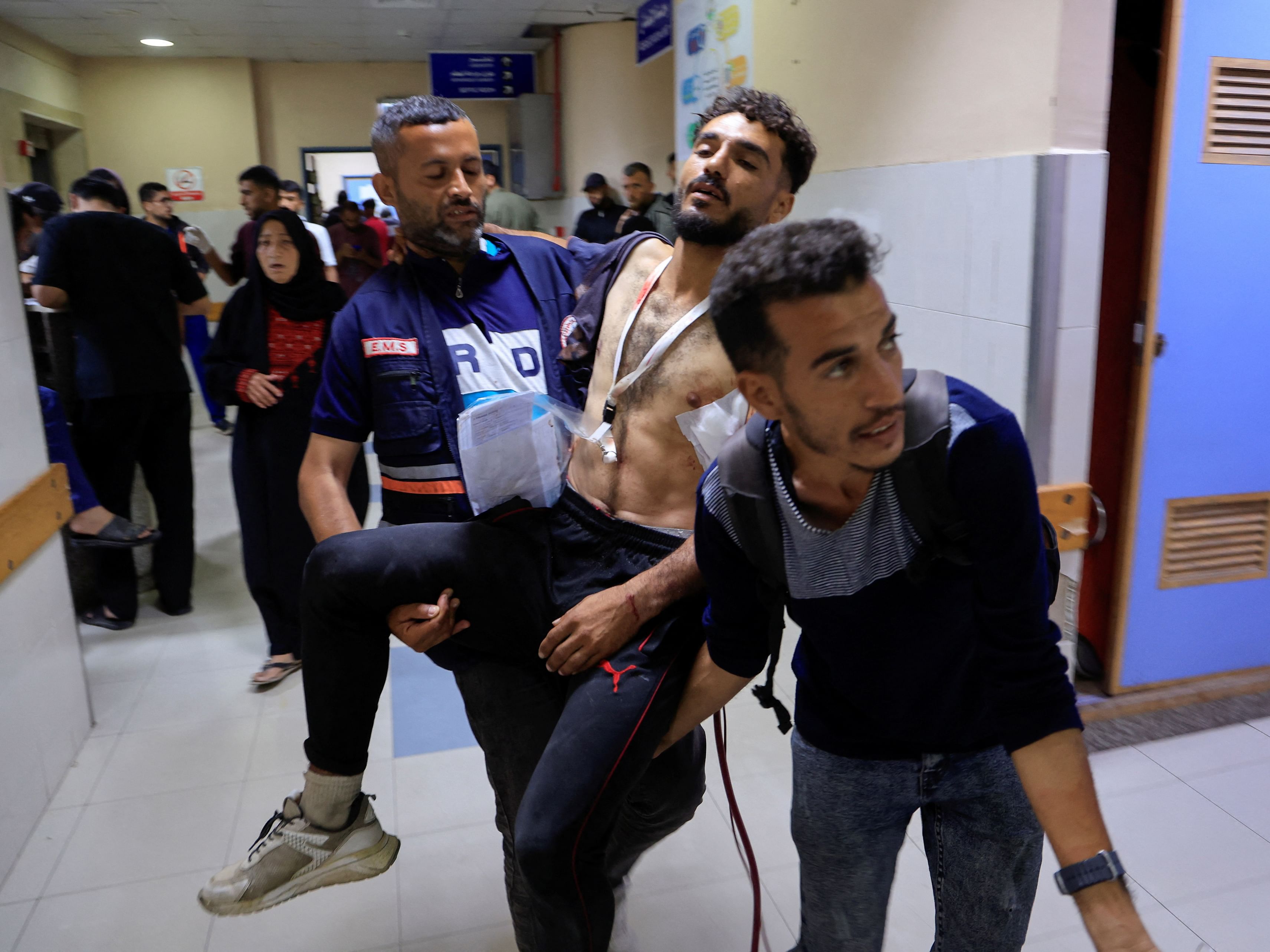 30 شهيدا و150 مصابا في مواصي رفح جنوب قطاع غزة