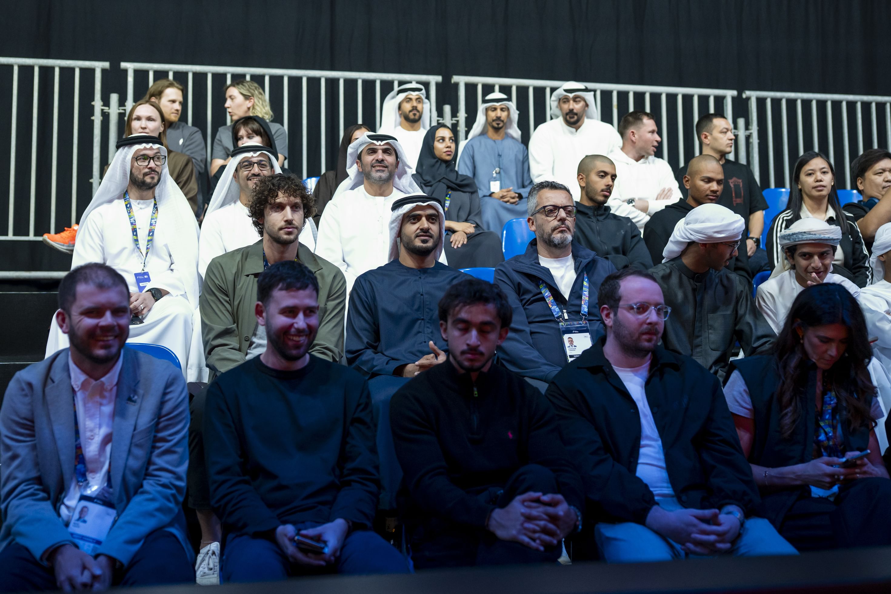 زايد بن محمد بن زايد يشهد منافسات "دورة ألعاب المستقبل 2025" للرياضات الإلكترونية الهجينة