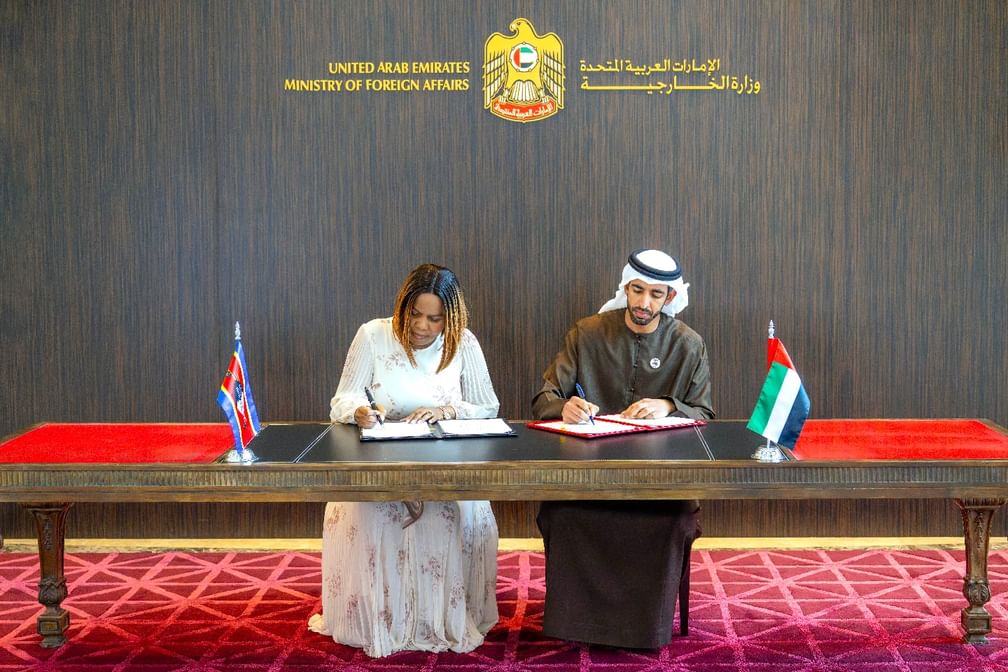 دولة الإمارات ومملكة إسواتيني توقعان مذكرة تفاهم للإعفاء المتبادل من متطلبات تأشيرة الدخول
