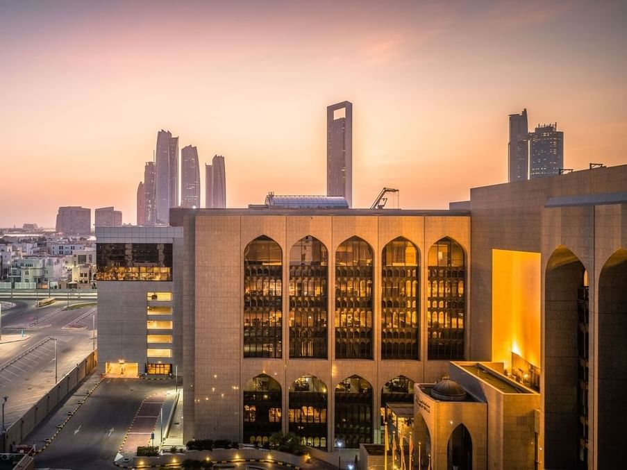 4.878 تريليون درهم أصول القطاع المصرفي في الإمارات نهاية مايو