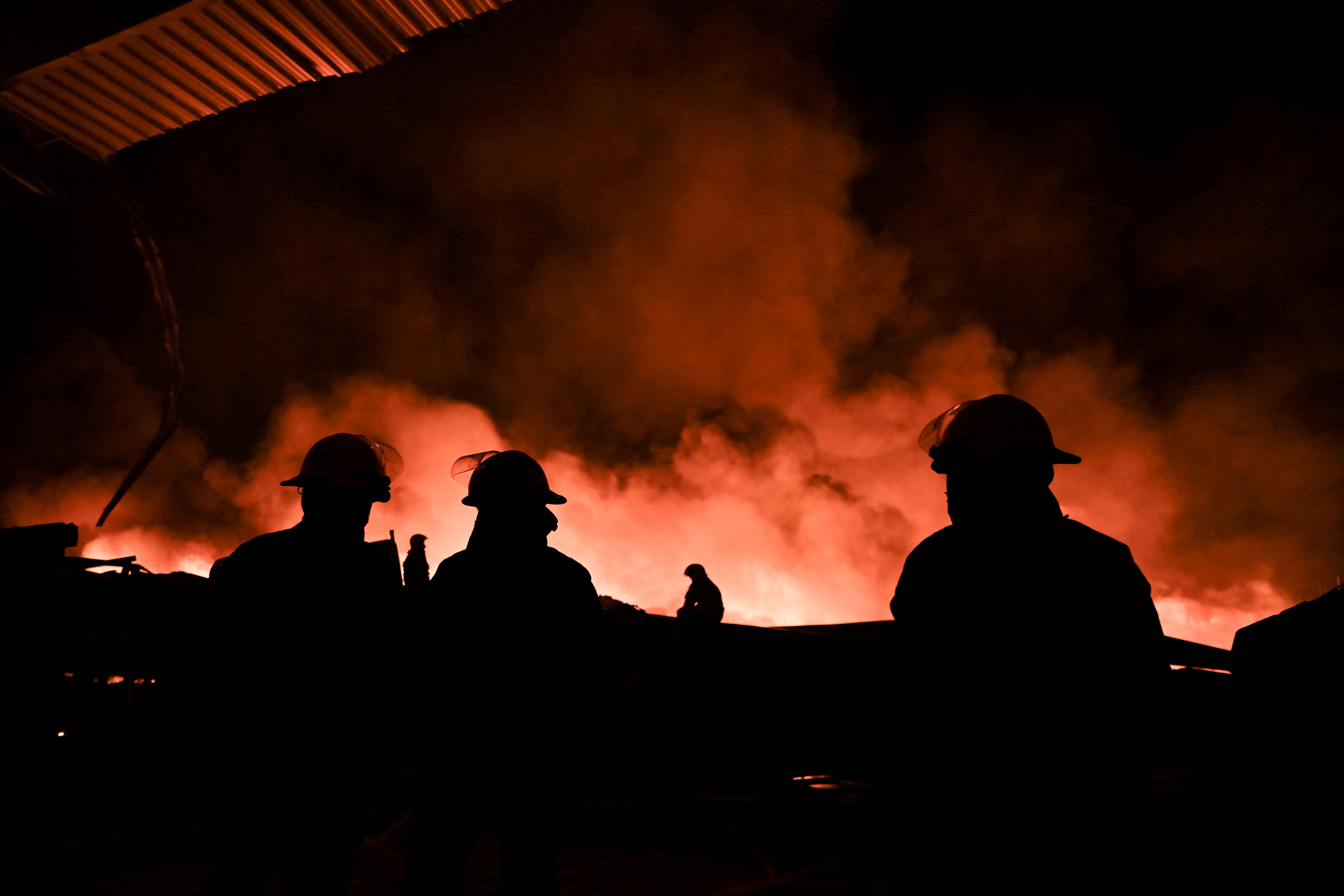 انفجار في مصنع للأسمدة بالأرجنتين يصيب أكثر من 20 شخصا