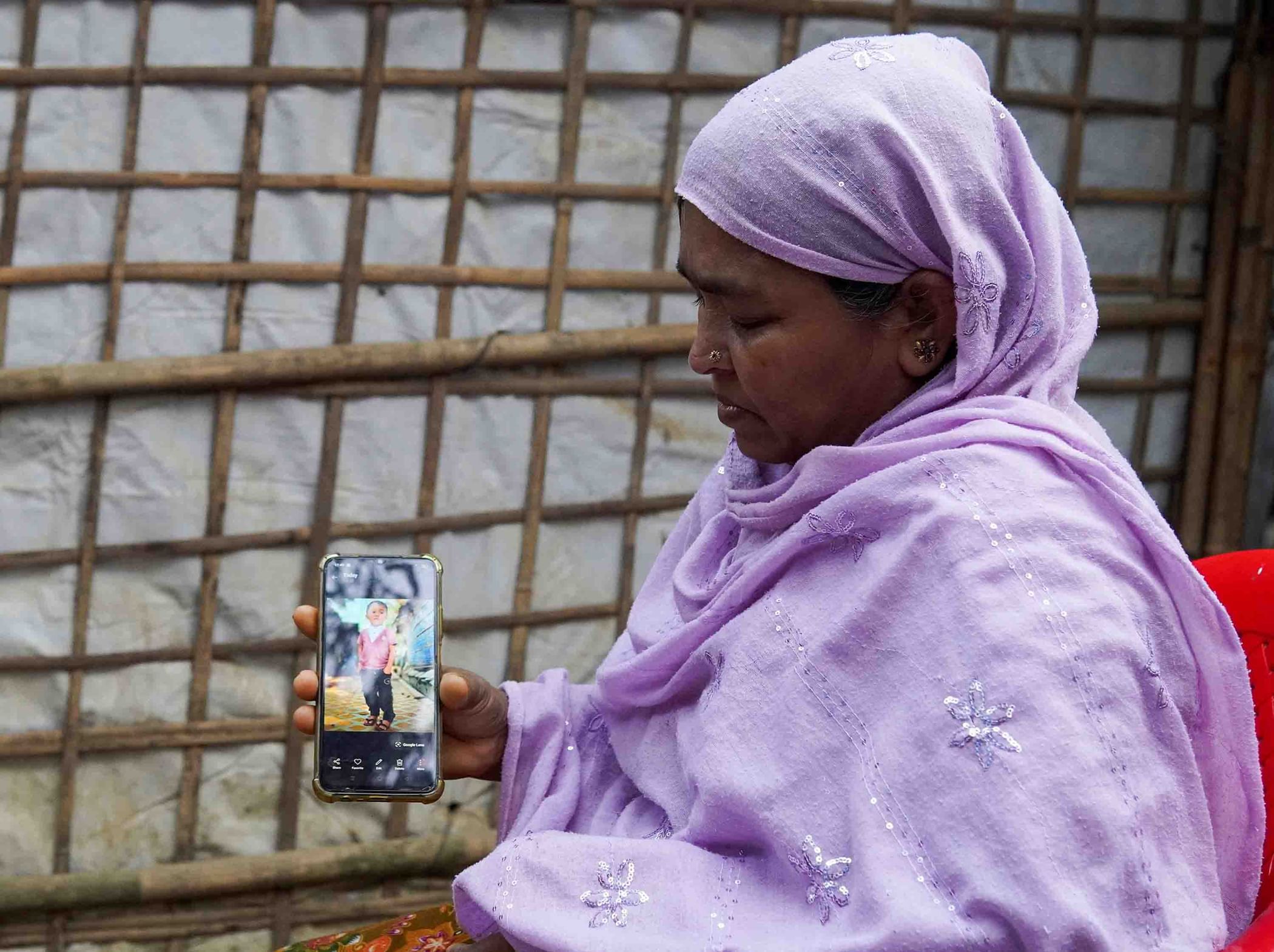 250 شخصا بين قتيل ومفقود جراء غرق قارب كان متجها من بنجلاديش إلى ماليزيا