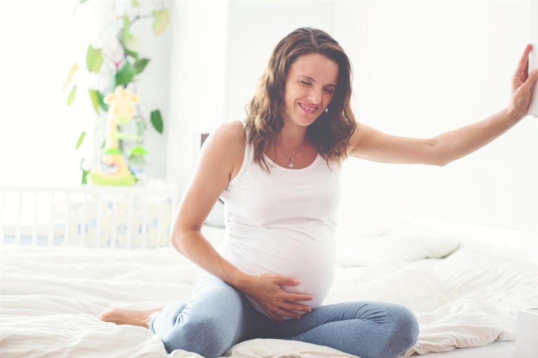 التخطيط لحمل المرأة بعد الخمسين: التحديات والفرص الطبية