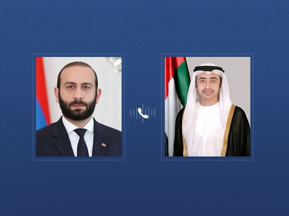 عبدالله بن زايد ووزير خارجية أرمينيا يبحثان هاتفيا التطورات الإقليمية