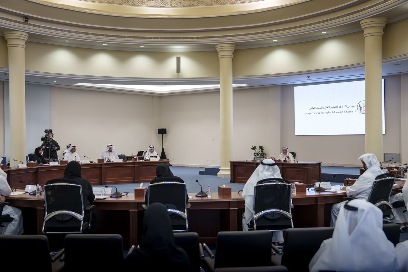 سلطان القاسمي يترأس الاجتماع الأول لمجلس الشارقة للتعليم العالي والبحث العلمي