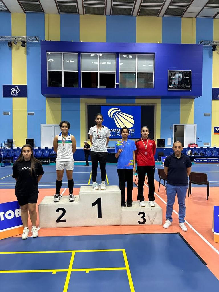 منتخبنا للريشة الطائرة يحصد 5 ميداليات في بطولتي إيطاليا وبلغاريا