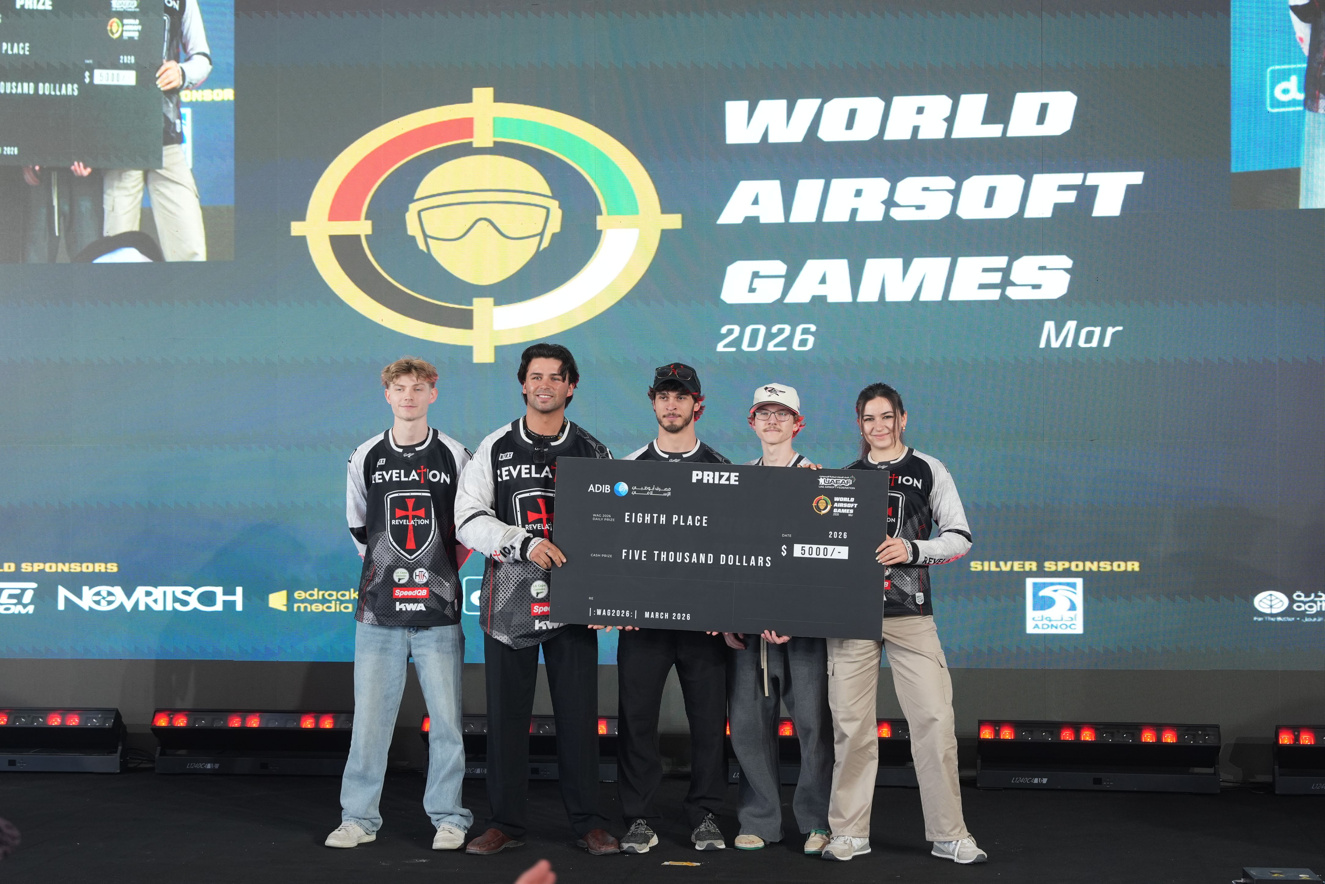 تتويج الفائزين ببطولة الألعاب العالمية للإيرسوفت في أبوظبي