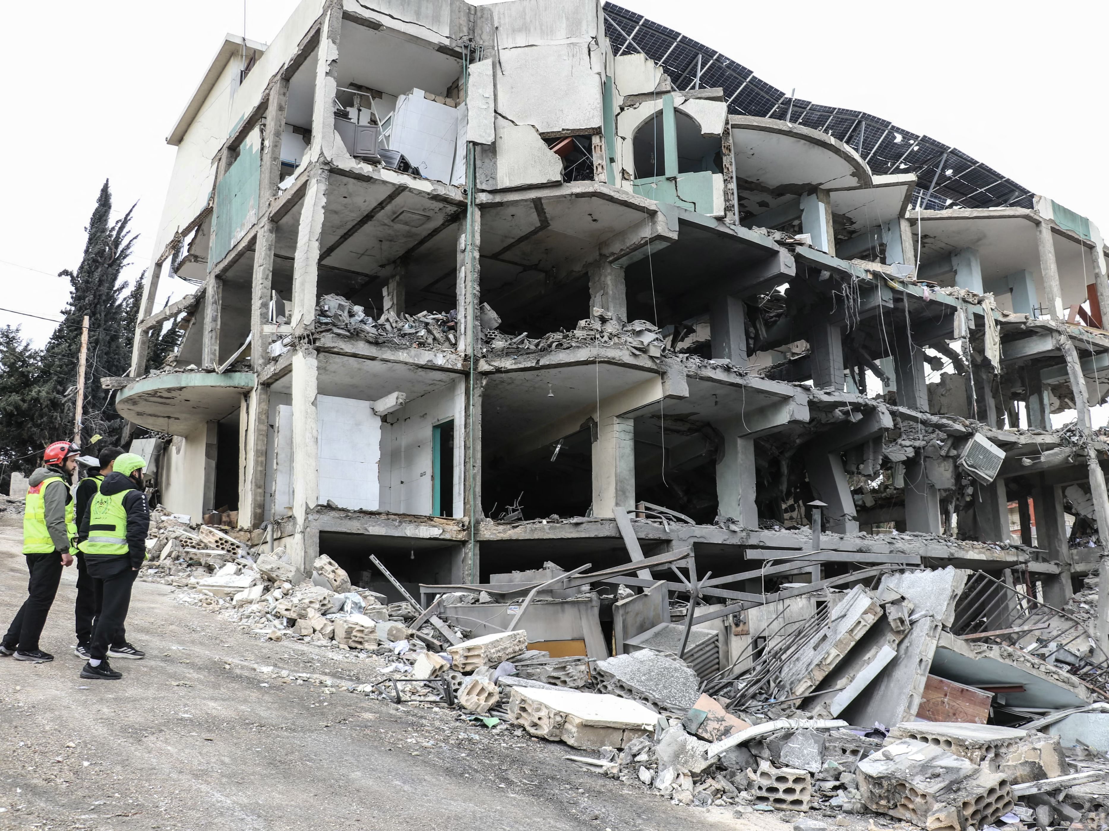 4 قتلى وعدة إصابات جراء غارتين إسرائيليتين على جنوب لبنان