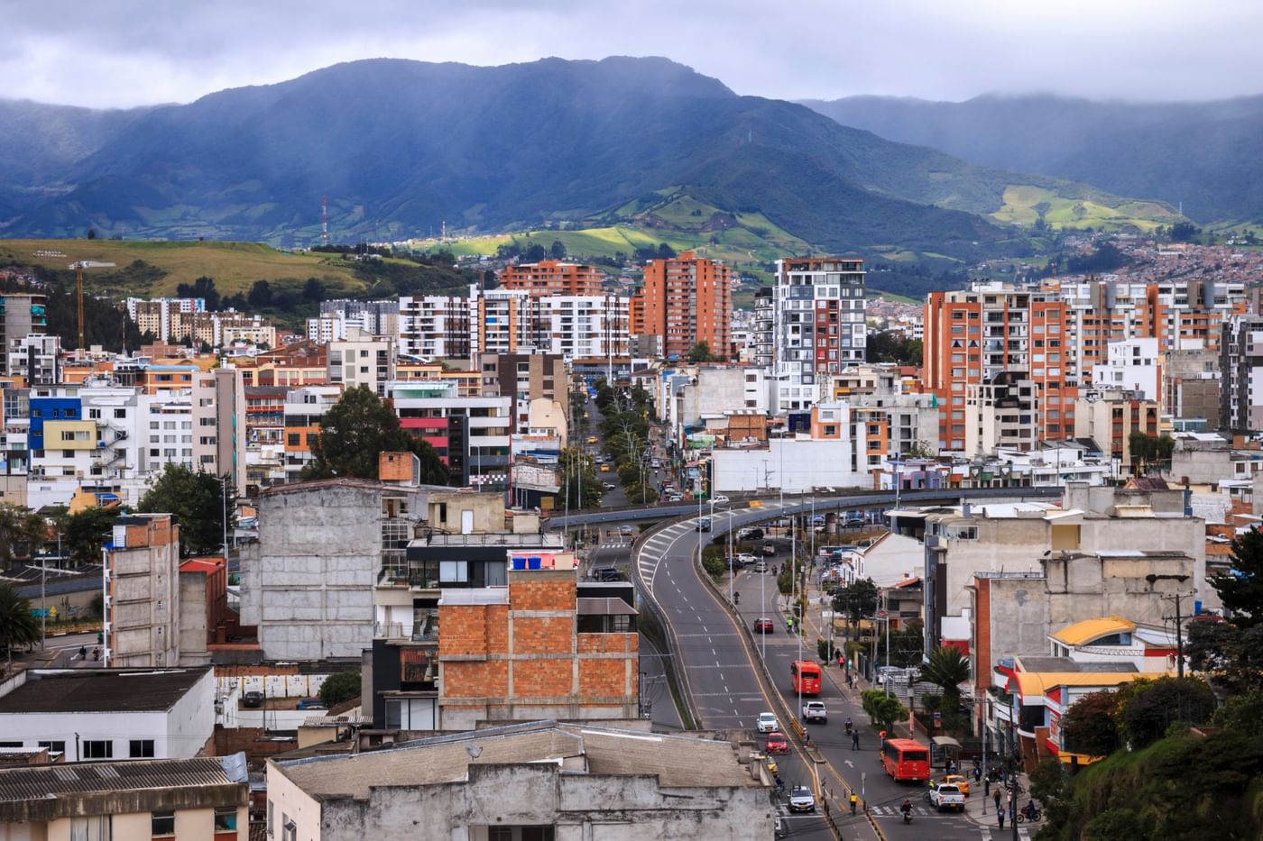 مقتل تسعة أشخاص بانفجار في مختبر للكوكايين في كولومبيا