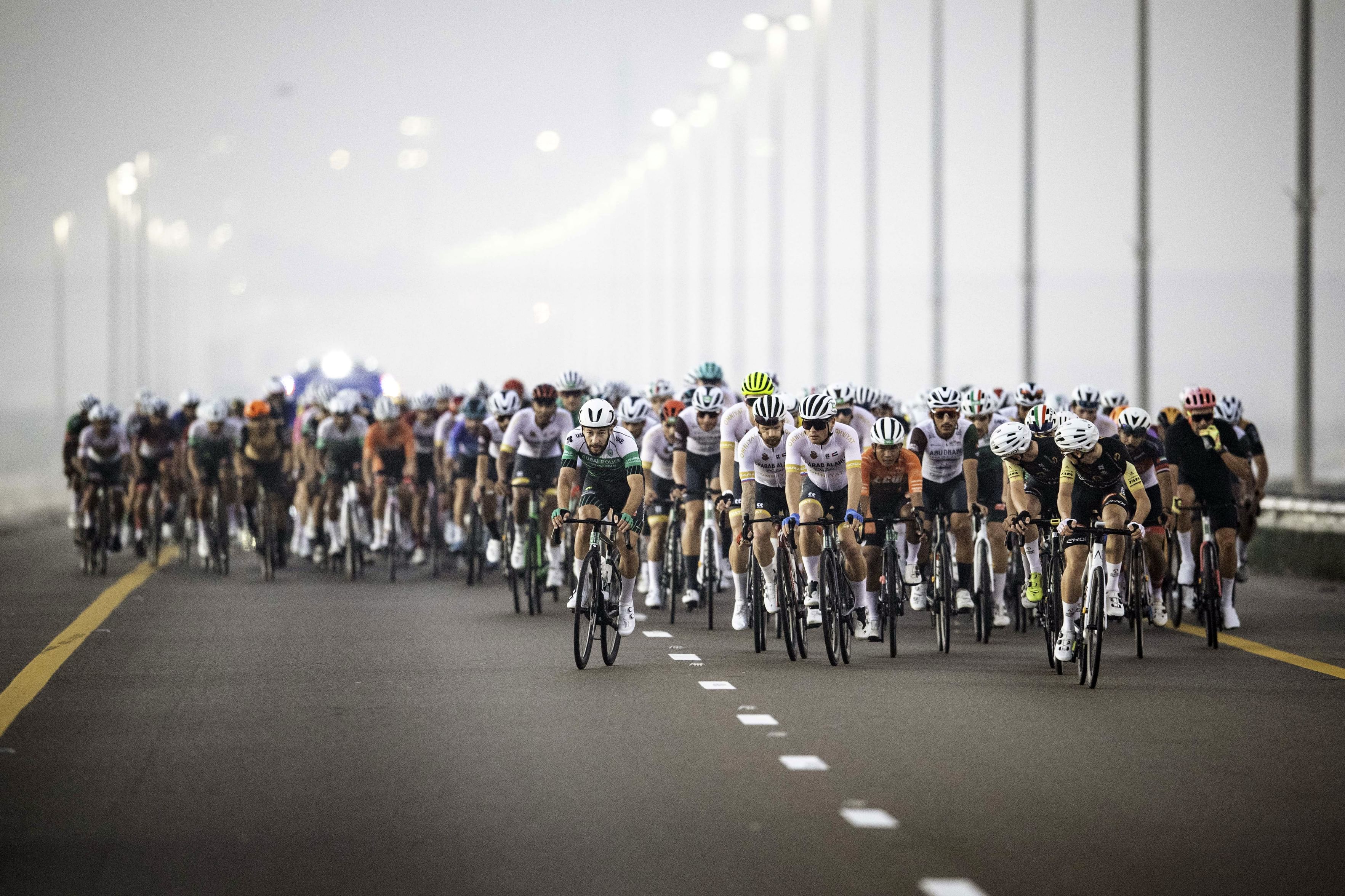 "أبوظبي الرياضي" يعلن عن مسار سباق "بايك جران فوندو"