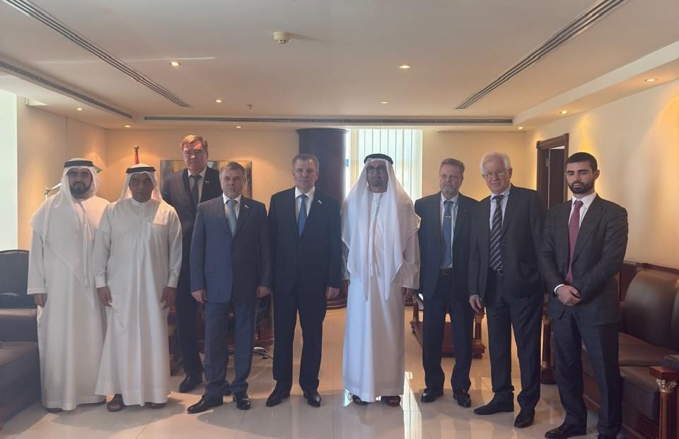 "غرف الإمارات" تبحث توسيع التعاون التجاري والاستثماري مع روسيا