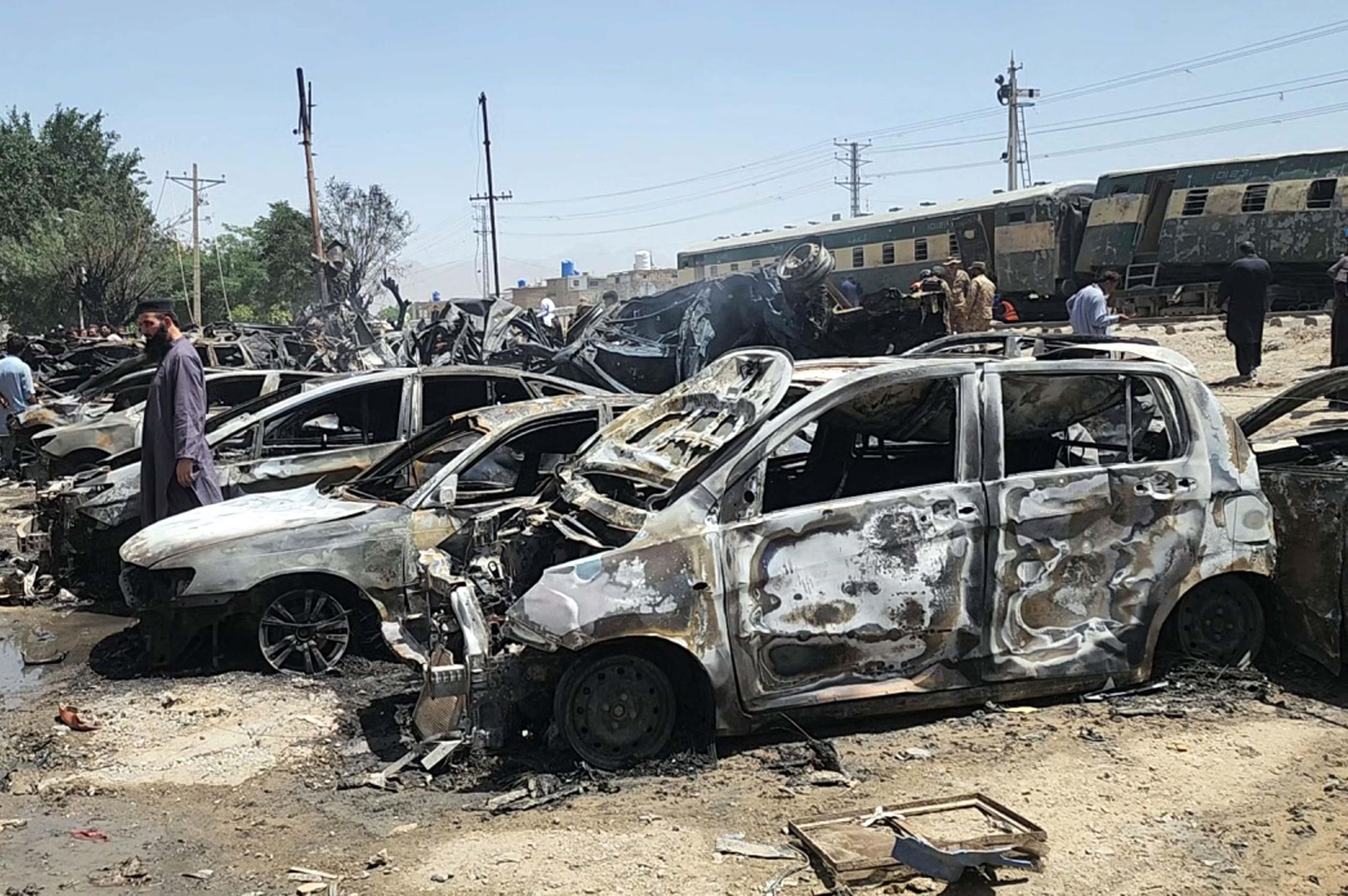 الأمم المتحدة تدين تفجير قطار في باكستان