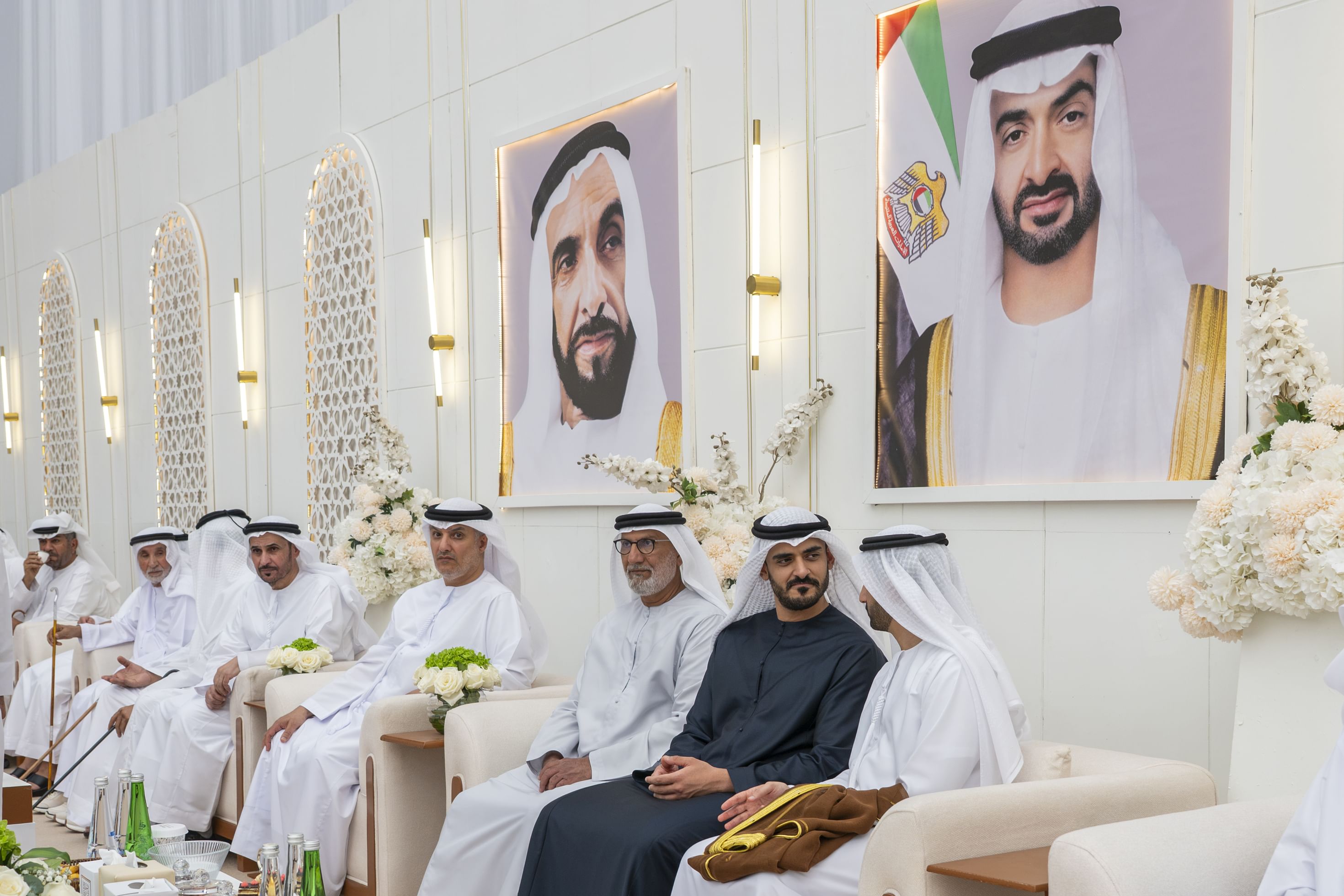 زايد بن محمد بن زايد يحضر حفل استقبال بمناسبة أفراح النيادي والشامسي