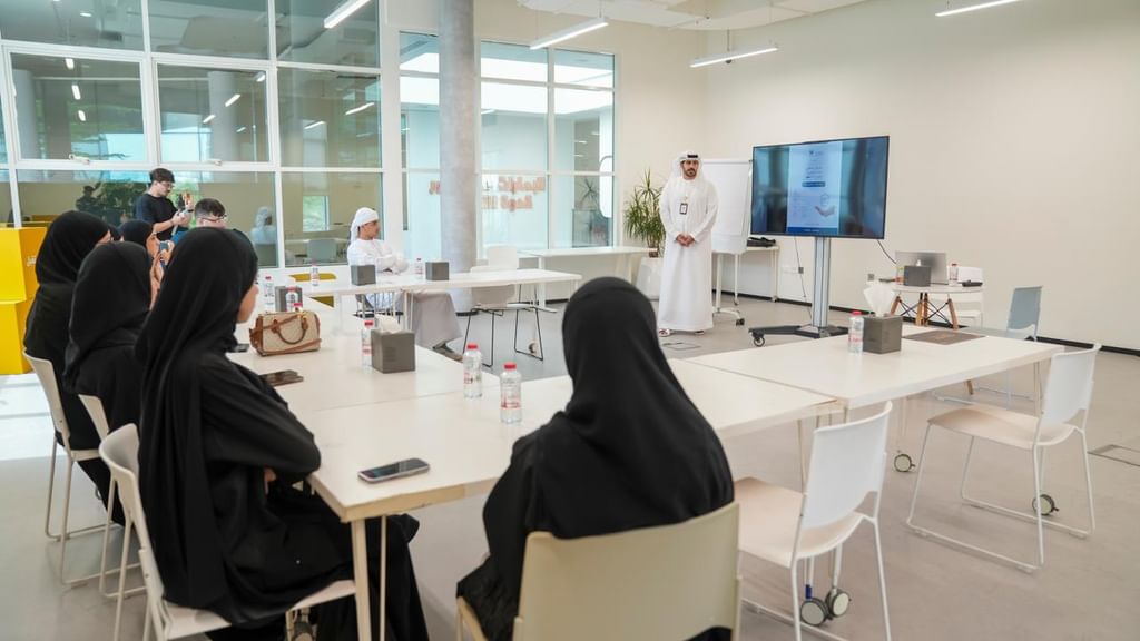 شرطة عجمان تنظم ورشة للتوعية بمخاطر المخدرات وتعزيز الثقافة الوقائية