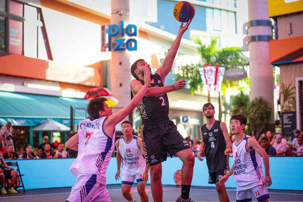 "الأولمبياد الخاص الإماراتي" يتوج بذهبية كأس العالم لكرة السلة الثلاثية