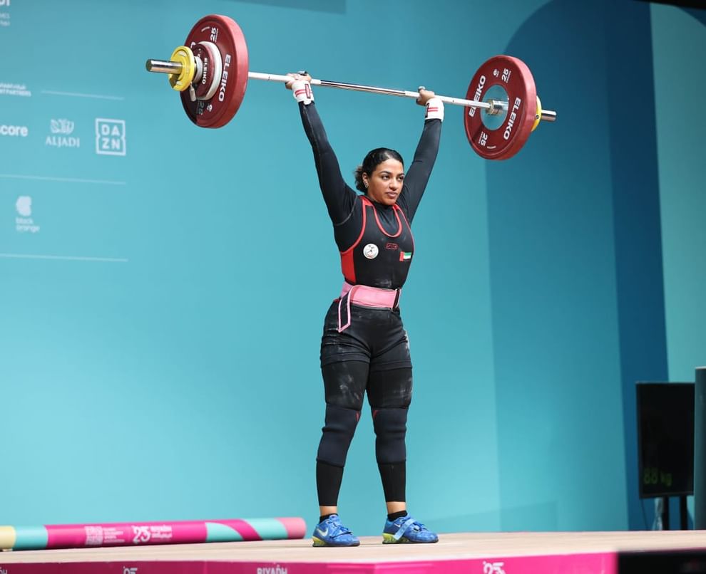 182 لاعبا ولاعبة يتنافسون في رفع الأثقال بألعاب الماسترز" أبوظبي 2026 "