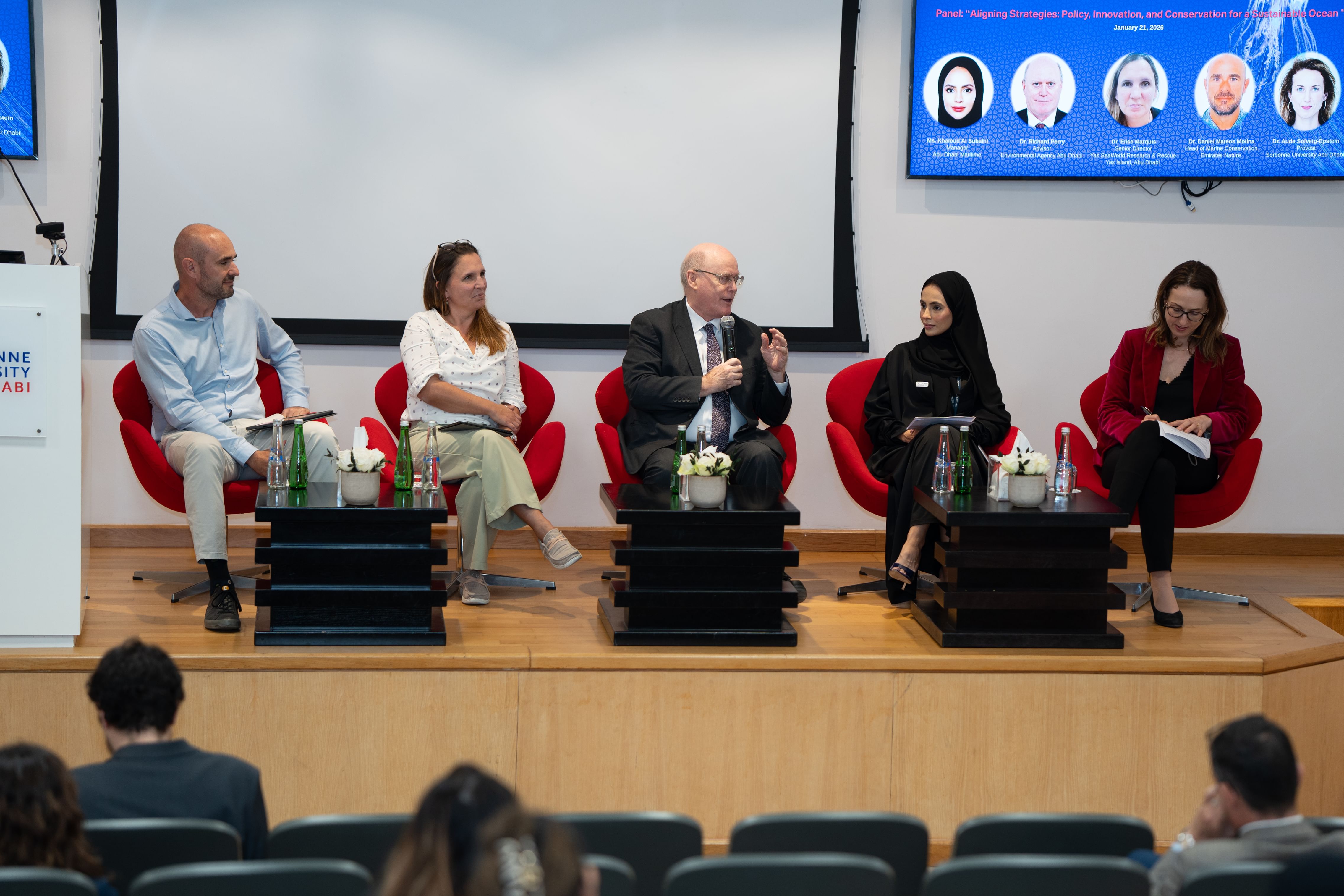 جامعة السوربون أبوظبي تنظم منتدى الذكاء الاصطناعي والروبوتات البحرية