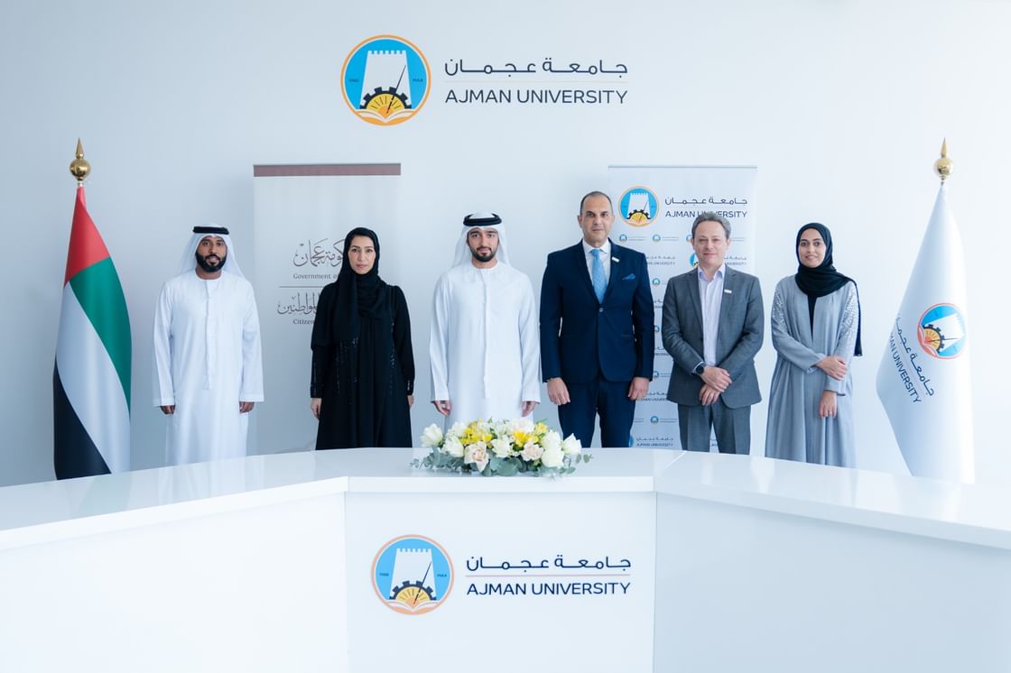 تعاون بين مكتب شؤون المواطنين بعجمان وجامعة عجمان لتوفير منح دراسية لشباب الإمارة