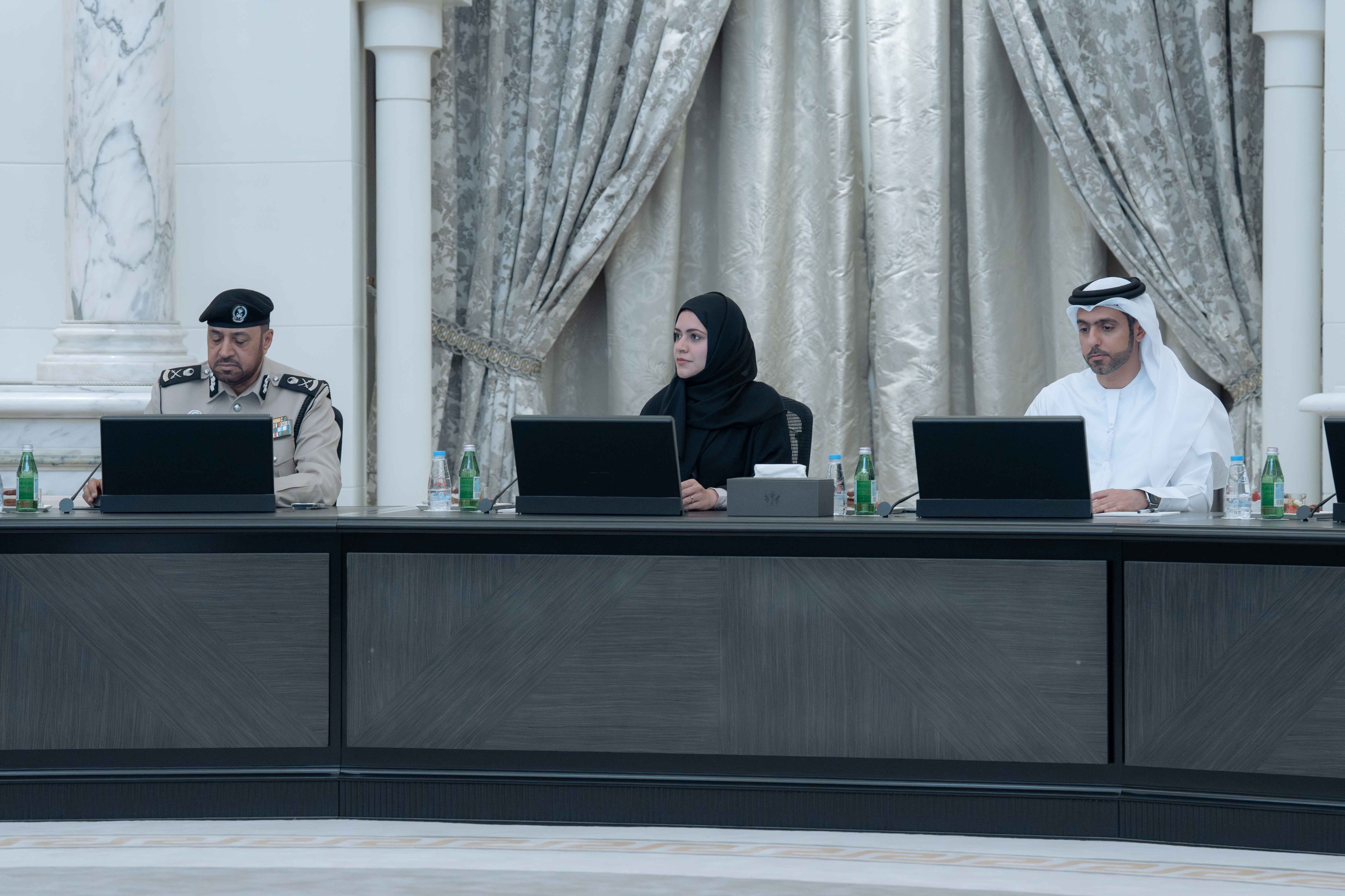 عبدالله بن سالم القاسمي يترأس اجتماع المجلس التنفيذي