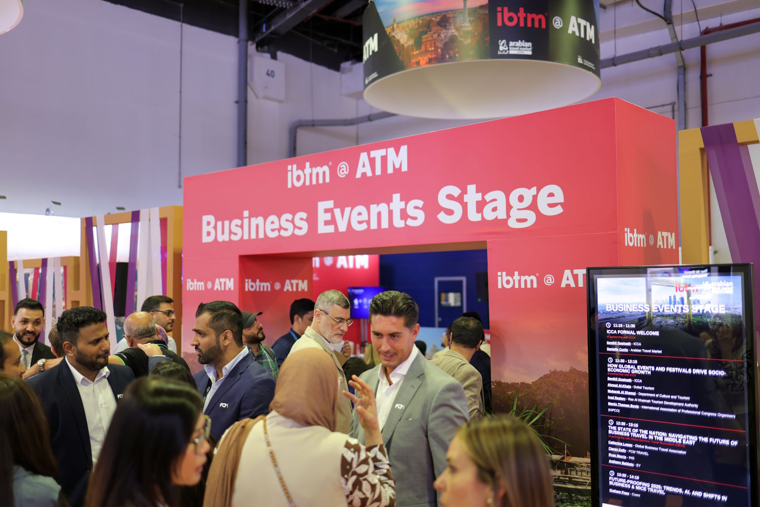 إنفاق سفر الأعمال في الشرق الأوسط يتكيف مع التحولات العالمية، ليصل إلى نمو بنسبة 6.1% في عام 2025
