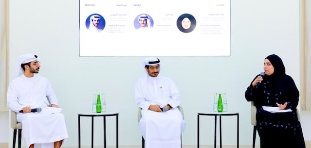 جلسة حوارية بأم القيوين تسلط الضوء على الأهمية التاريخية لموقع الدور الأثري