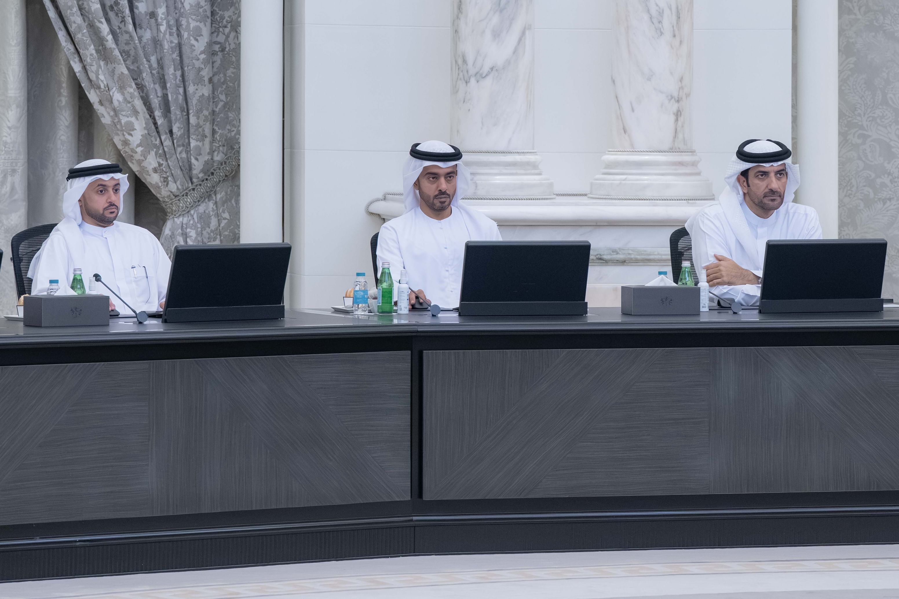 عبدالله بن سالم القاسمي يترأس اجتماع المجلس التنفيذي