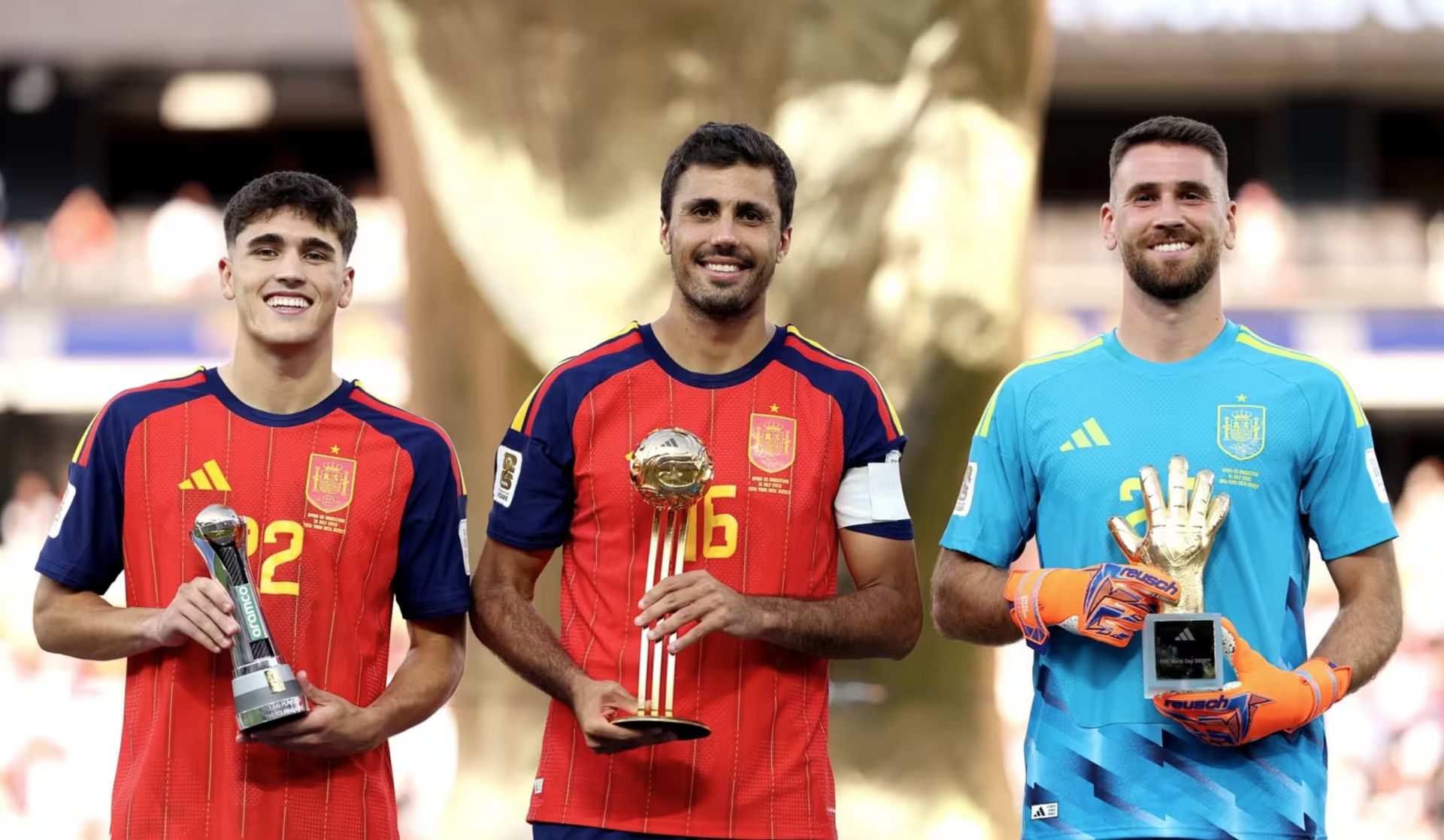 نجوم إسبانيا يحصدون أبرز الجوائز الفردية في مونديال 2026