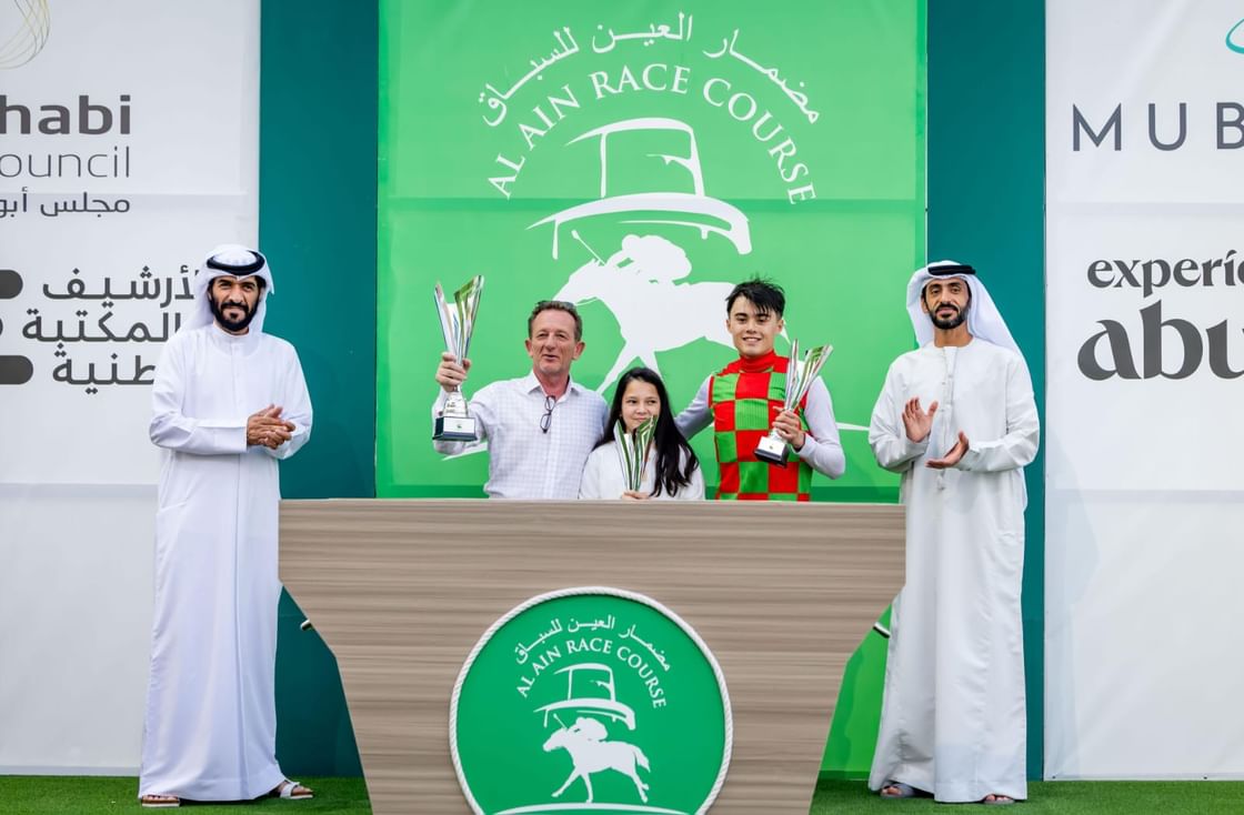 "خيول ياس" تحرز رباعية في السباق الختامي على مضمار العين للفروسية