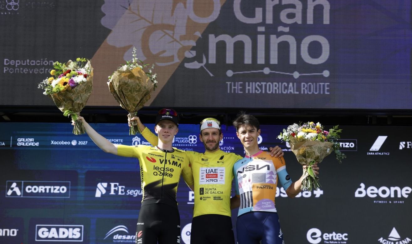 دراج فريق الإمارات يتوج بلقب سباق "أو جران كامينيو"