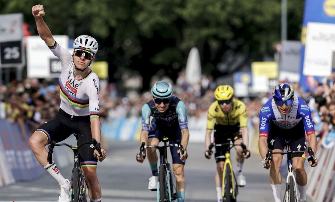 بوجاتشار دراج فريق الإمارات يتصدر المرحلة الأولى والترتيب العام لطواف روماندي