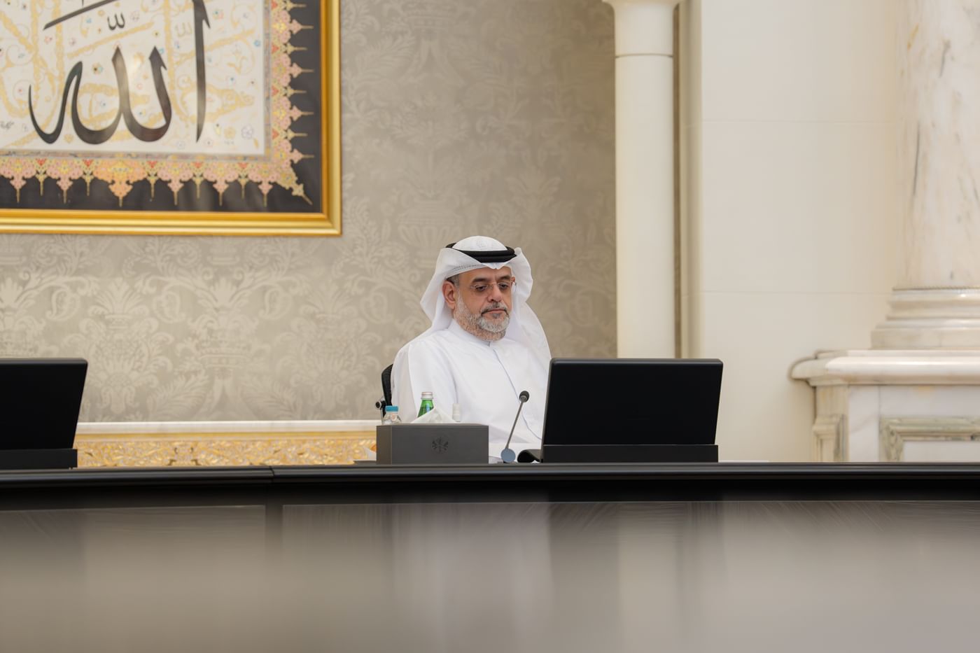 ولي عهد الشارقة يترأس اجتماع المجلس التنفيذي