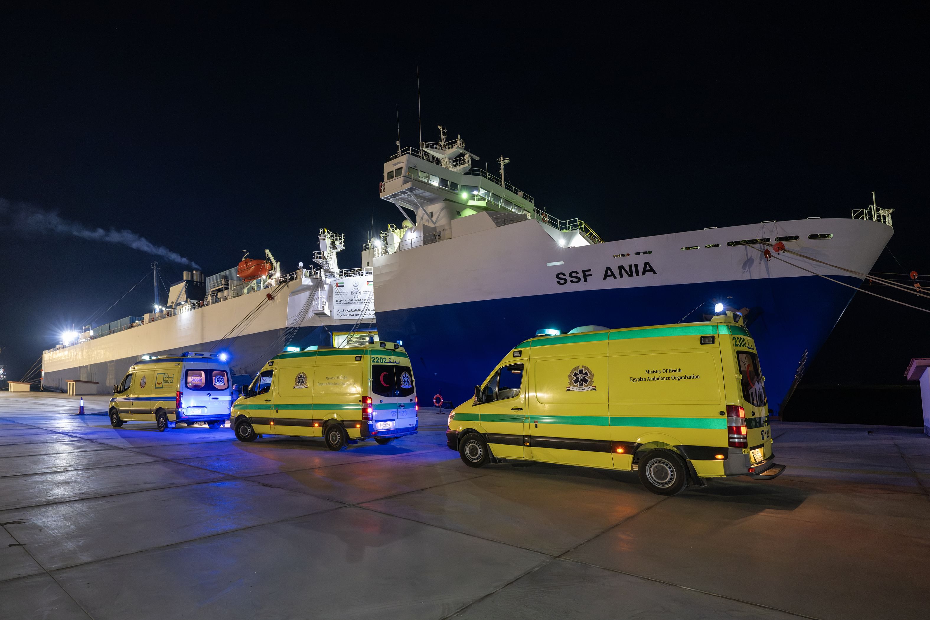 استمراراً لرسالته الإنسانية /المستشفى الإماراتي العائم في العريش يستقبل 7 حالات جديدة من قطاع غزة