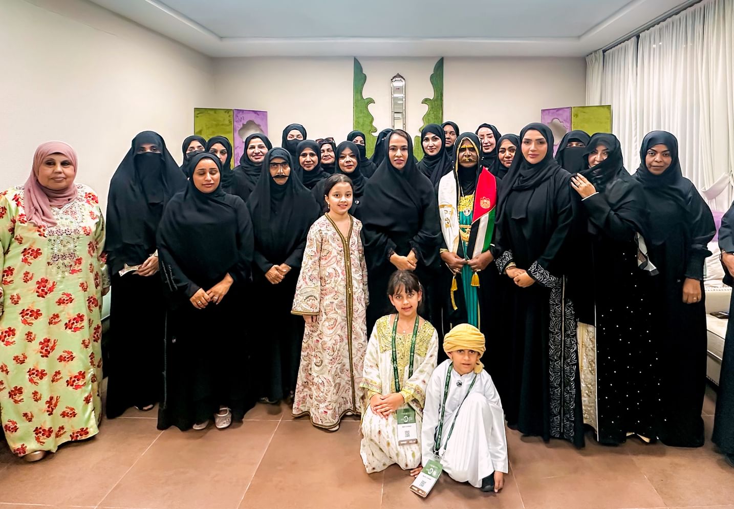 شما بنت محمد تؤكد دور الأسرة الإماراتية في ترسيخ القيم ومواجهة تحديات العصر الرقمي