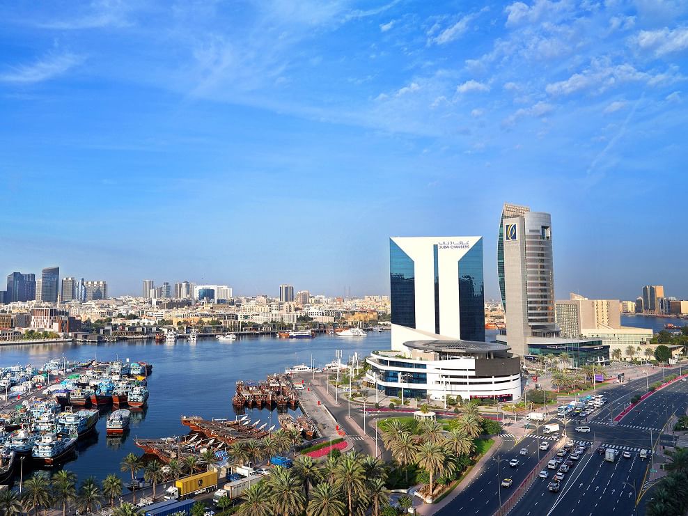 غرف دبي تبحث تعزيز الروابط التجارية والاستثمارية مع "المجلس الصيني لتعزيز التجارة الدولية- فوجيان"