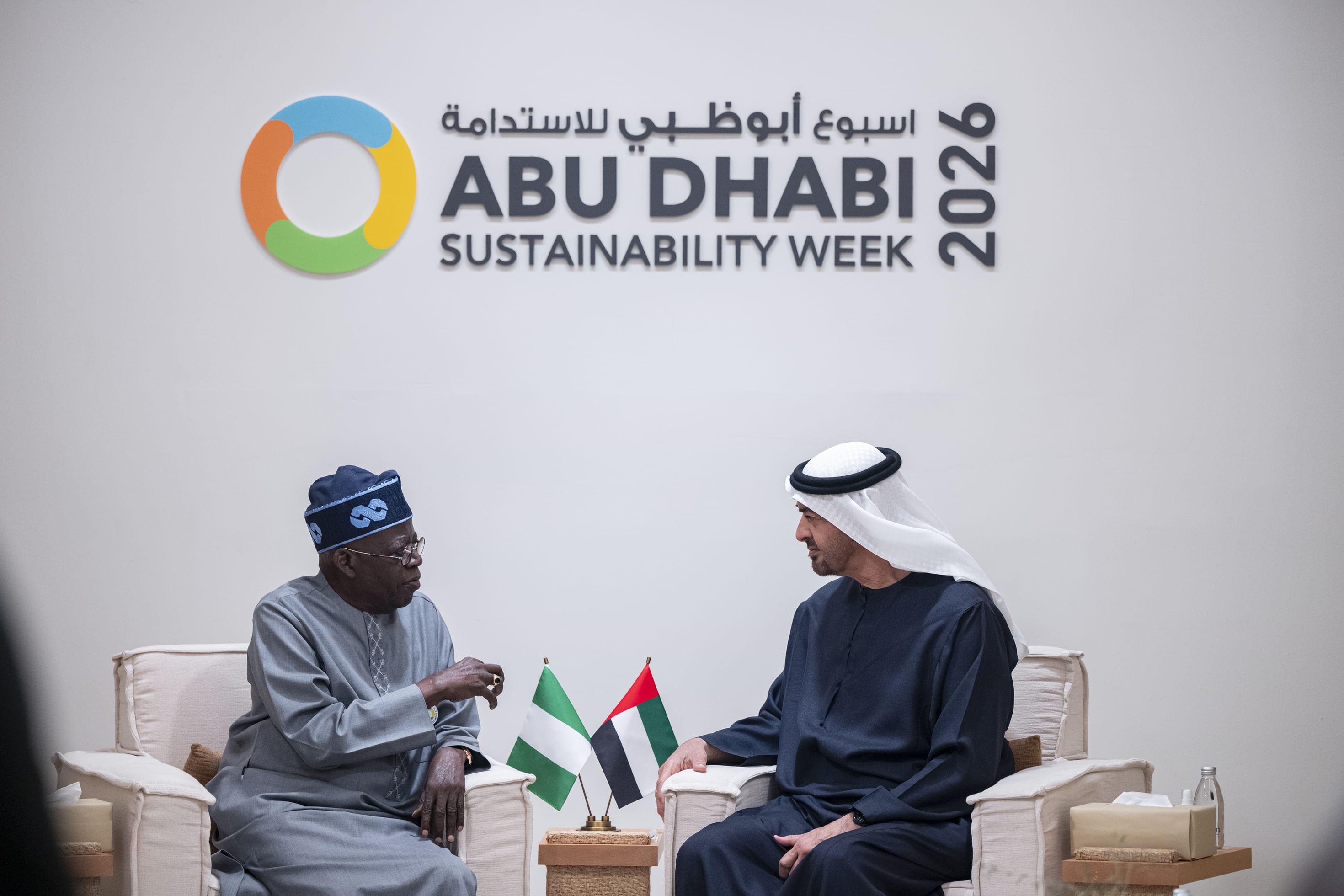 رئيس الدولة والرئيس النيجيري يبحثان علاقات التعاون بين البلدين