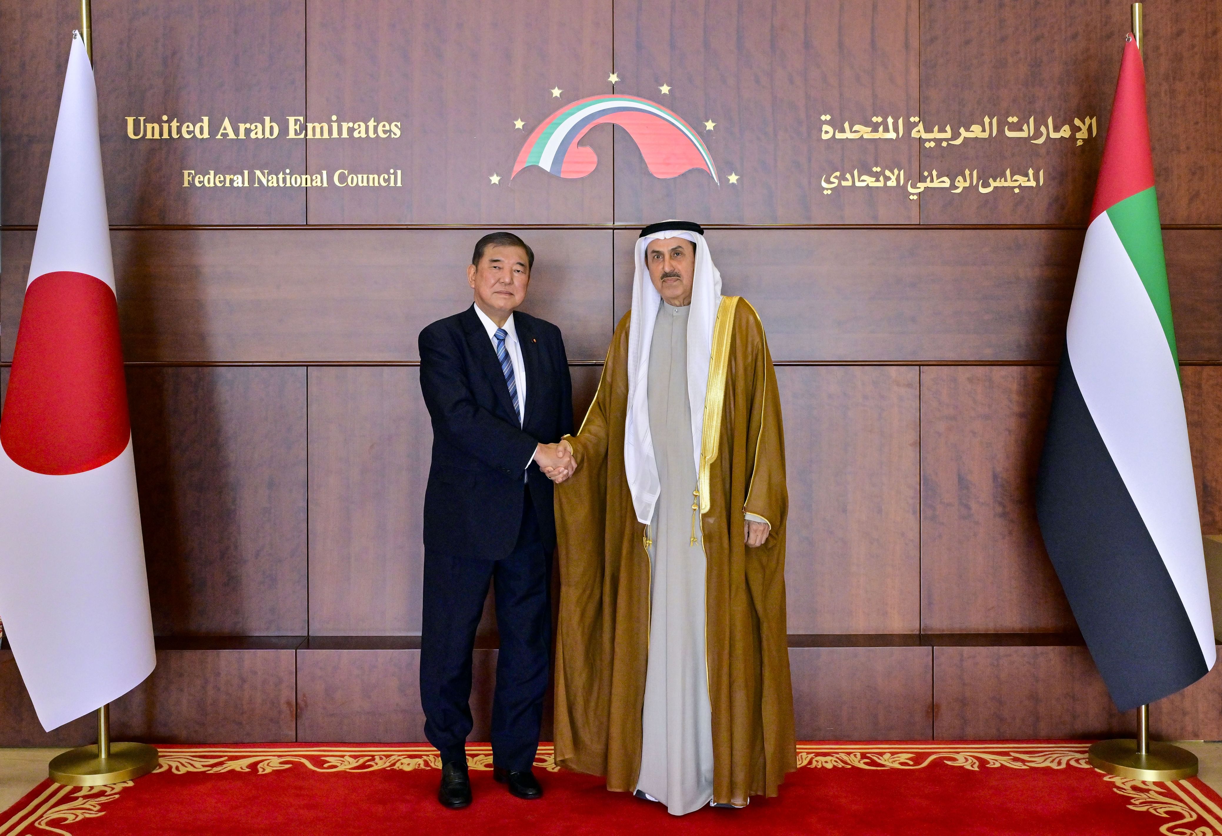صقرغباش يبحث مع رئيس رابطة الصداقة البرلمانية اليابانية – الإماراتية تعزيز التعاون البرلماني