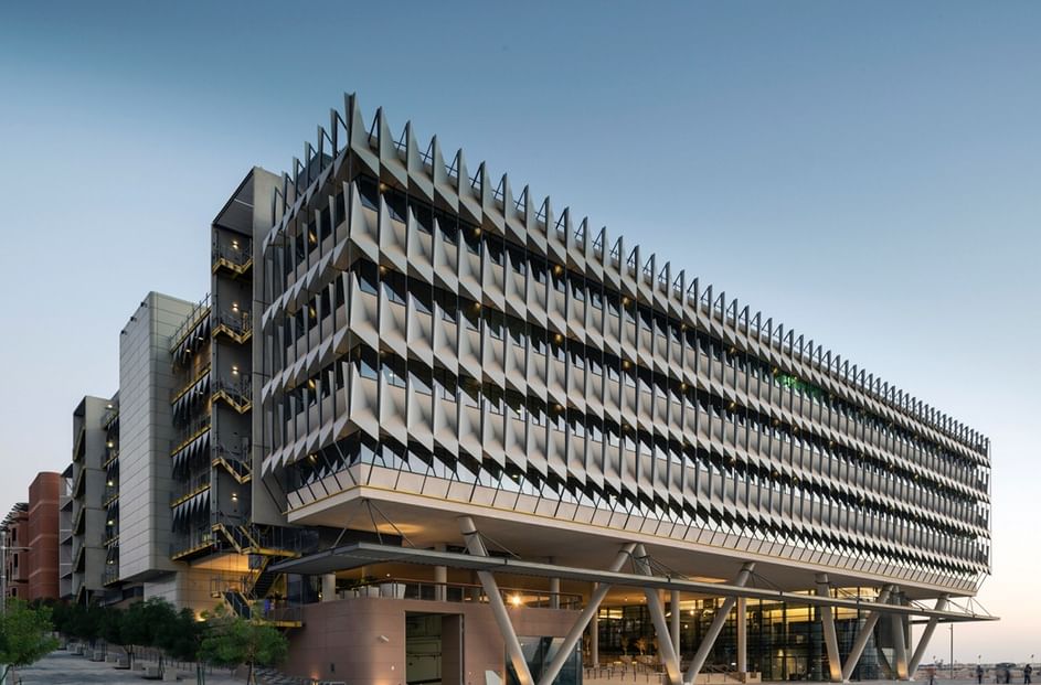 جمارك أبوظبي تطور منهجية تعزز إستراتيجيتها المؤسسية بمنظومة استدامة متكاملة