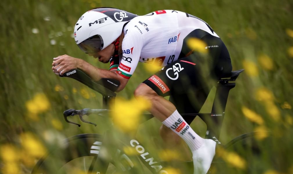 "الإمارات للدراجات" ثالثا في انطلاقة طواف روماندي بسويسرا