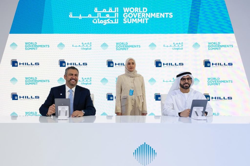القمة العالمية للحكومات توقع اتفاقيتي تعاون مع شركتي "هيلز للإعلان" و"فاي للدعاية"