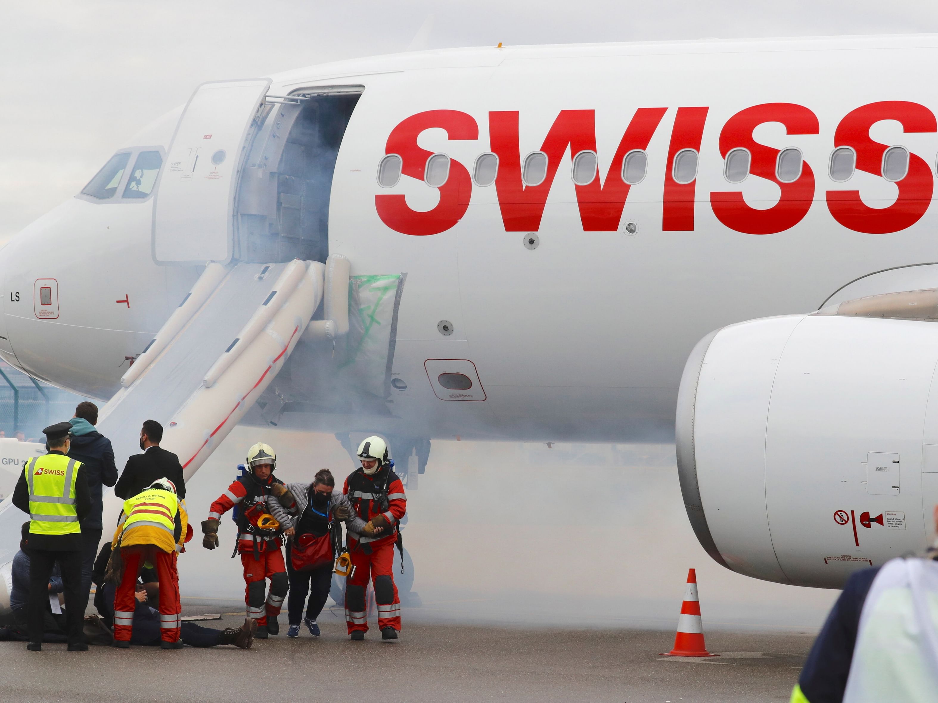 إصابة 6 ركاب في إخلاء رحلة للخطوط السويسرية من دلهي إلى زيوريخ