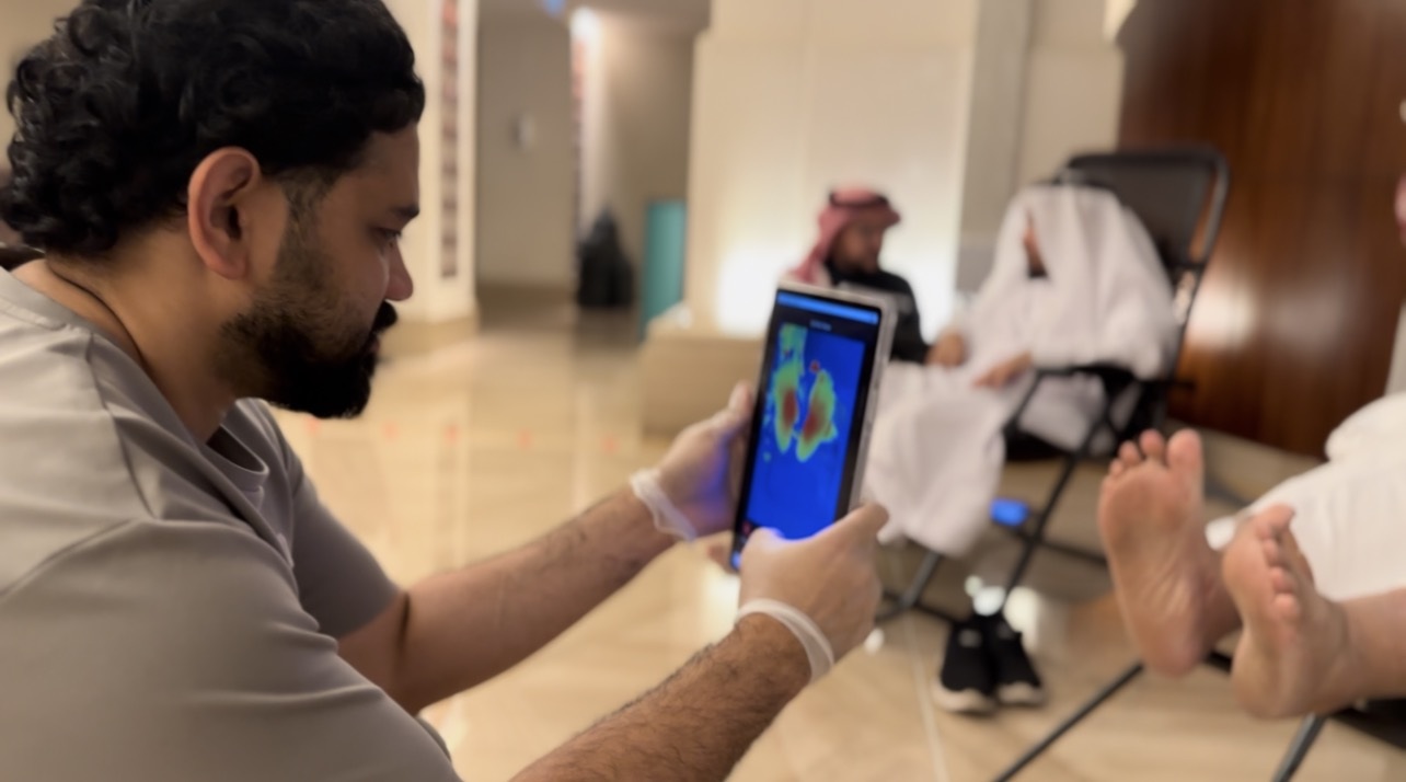 نجاح المرحلة التحضيرية لمبادرة الفحص المبكر للقدم السكرية للمعتمرين في مكة المكرمة