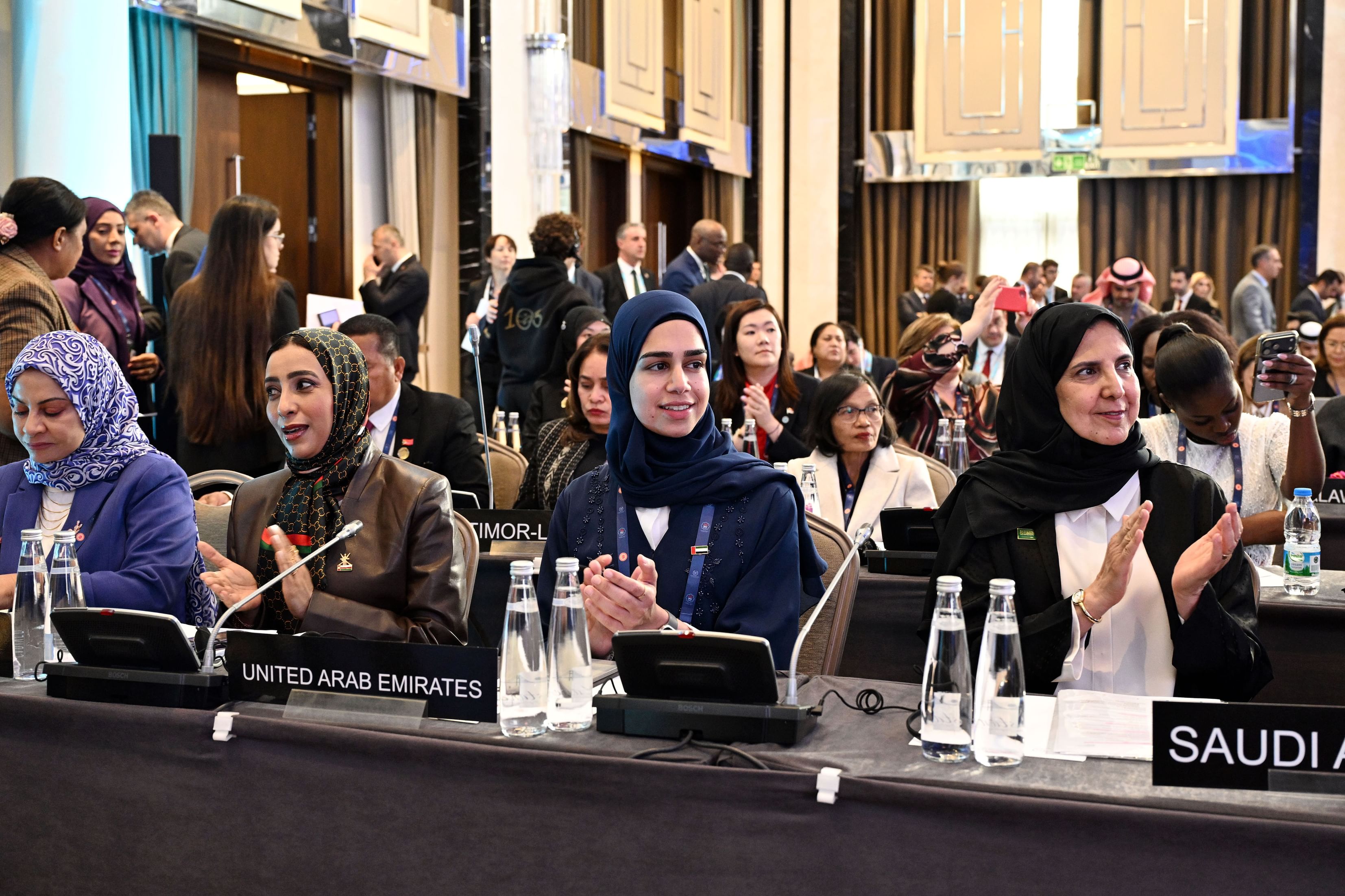 "الوطني الاتحادي" يشارك في اجتماعات منتدى النساء البرلمانيات في إسطنبول