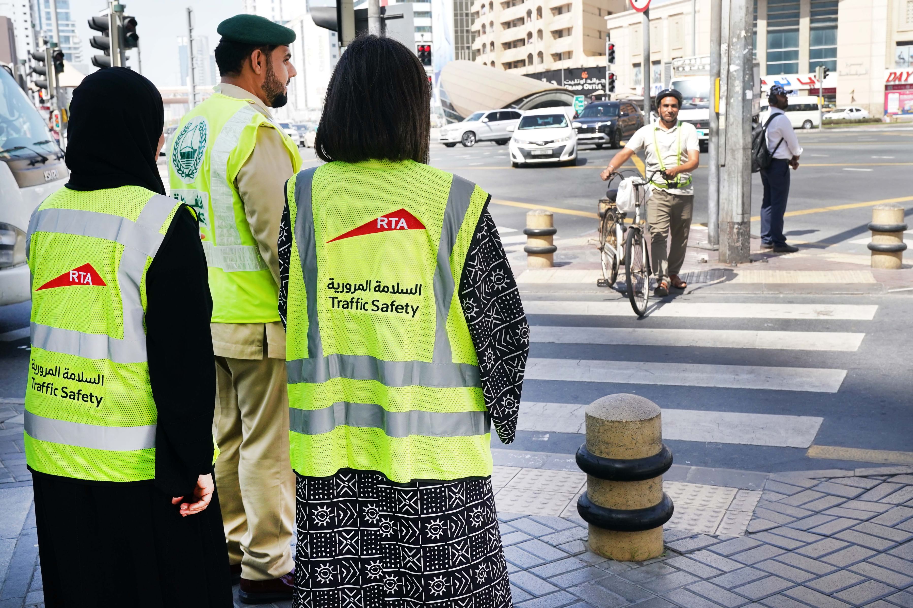"طرق دبي" تطلق حملات توعية للمشاة خلال أسبوع المرور الخليجي 2026