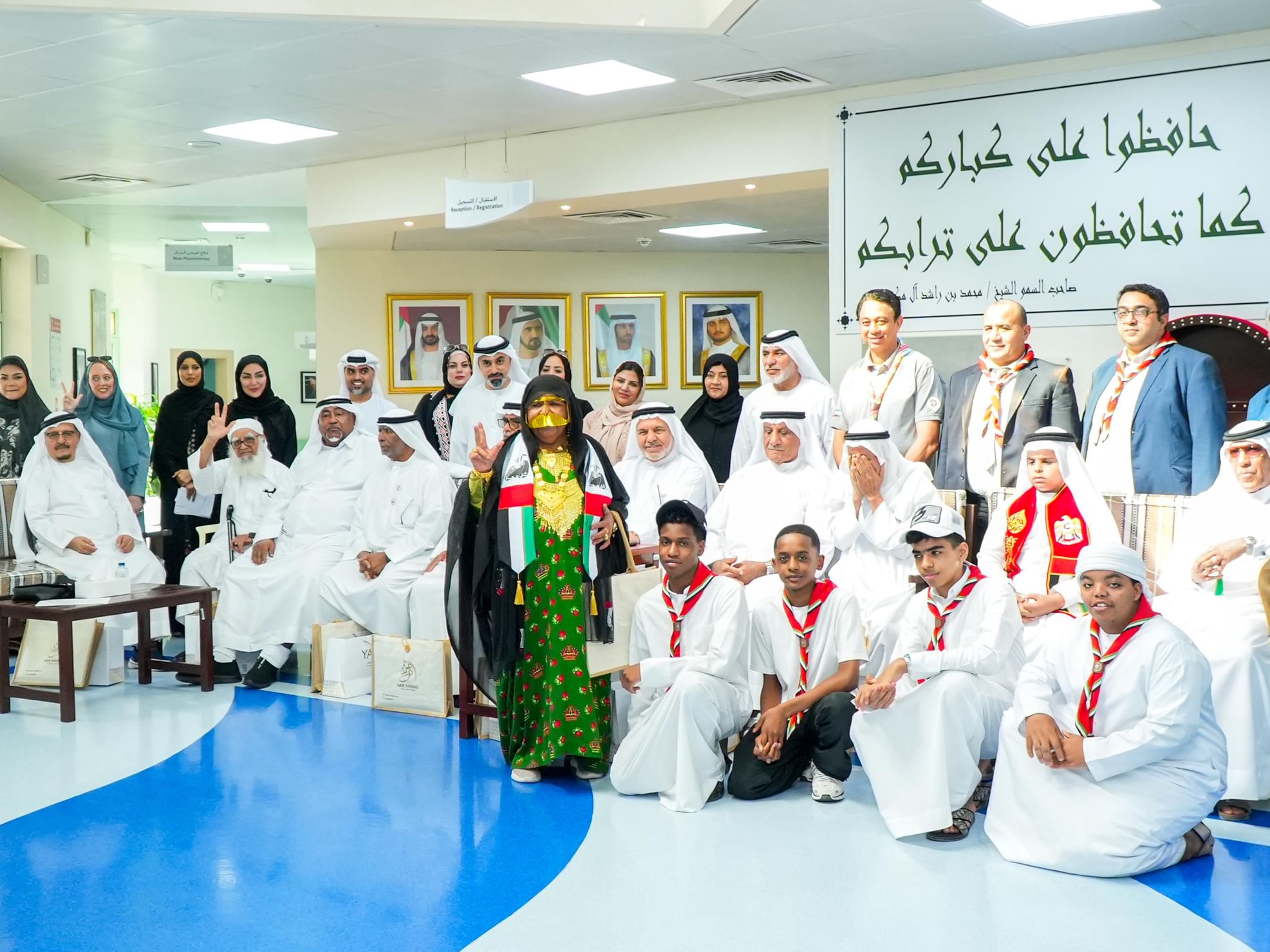 "الإمارات لرعاية وبر الوالدين" تسعد كبار المواطنين بمبادرات نوعية