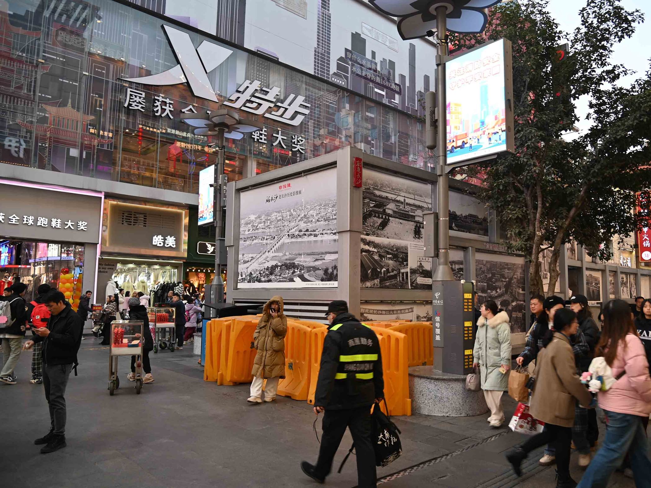 تجارة الجملة والتجزئة في الصين تحقق 510 مليارات دولار بالربع الأول