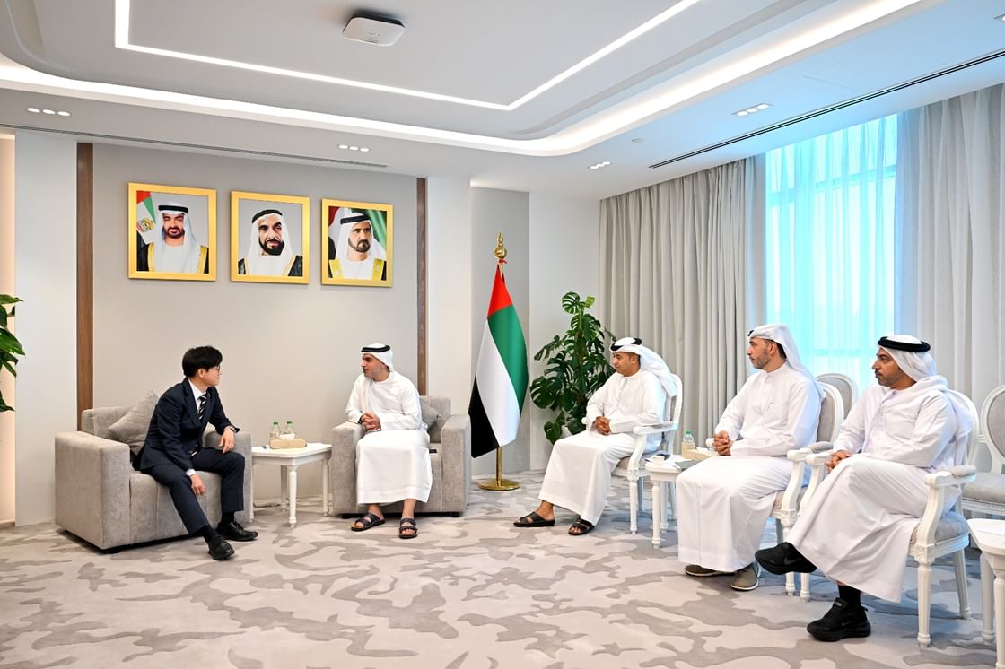 الإمارات وكوريا تبحثان توسيع التعاون الإستراتيجي في قطاعات الطاقة والتقنيات المتقدمة
