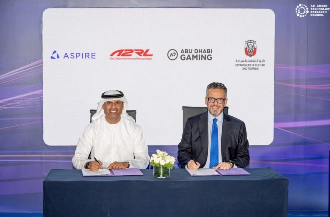 تعاون بين"أبوظبي للرياضات الإلكترونية" و"أسباير" لتطوير الألعاب المعتمدة على الذكاء الاصطناعي