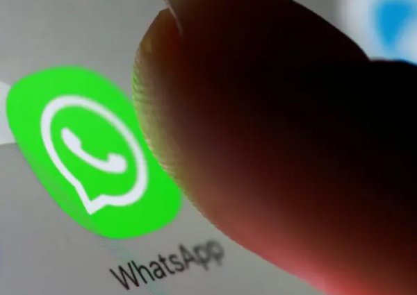 واتساب بلس  ..  تعرف على كل ميزات اشتراك واتساب المدفوع المقبل