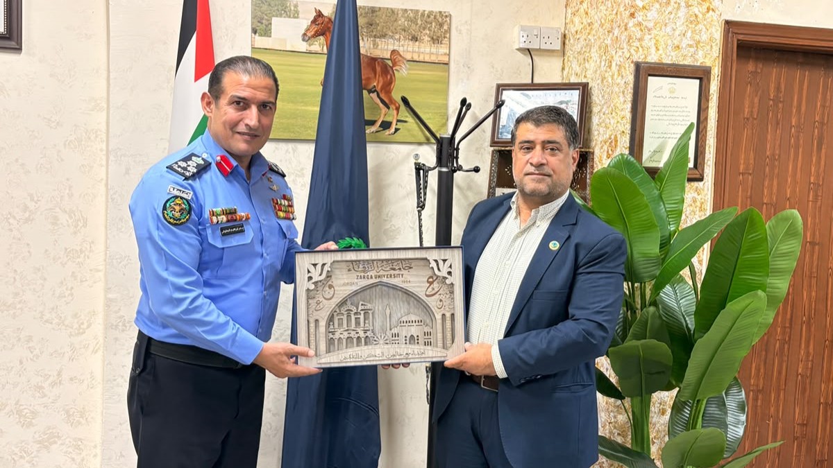 خالد بن حميد القاسمي يشيد بإنجازات نادي الشارقة للصقارين